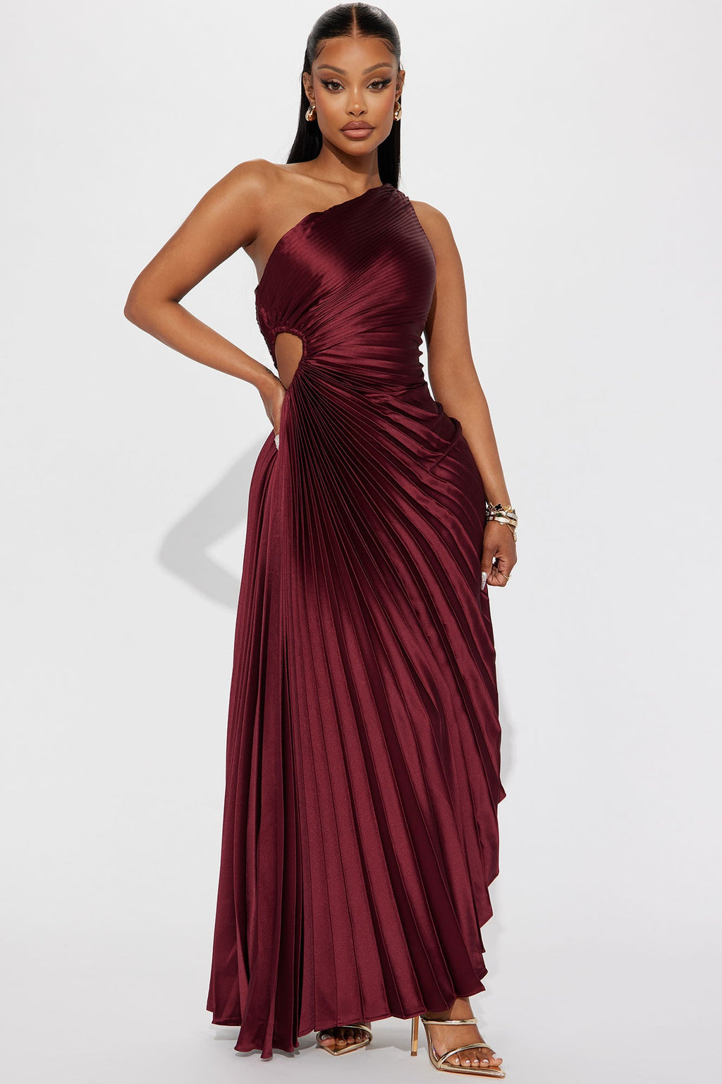 https://cdn.shopify.com/s/files/1/0293/9277/files/08-15-23Studio7_TK_RL_14-34-50_5_LD9479_Wine_33443_SG.jpg?v=1692650354